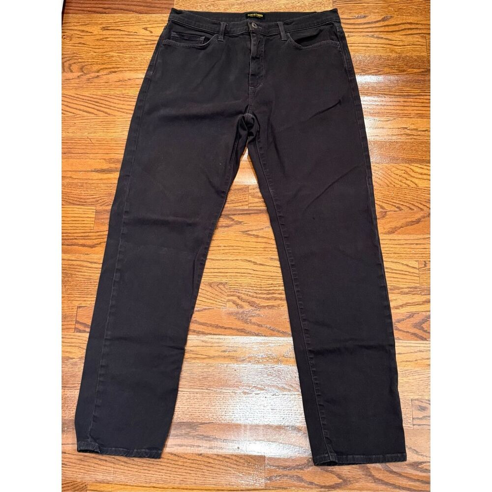Flint and Tinder Straight Fit Stretch Chino Jean. Dark Brown. Size 33.